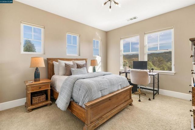 1333 Laverock Ln, Alamo, CA 94507