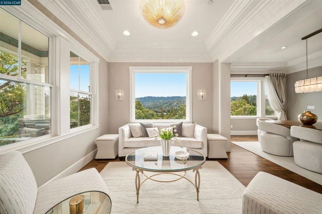 1333 Laverock Ln, Alamo, CA 94507