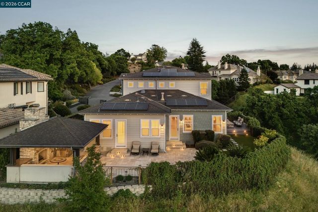 1333 Laverock Ln, Alamo, CA 94507