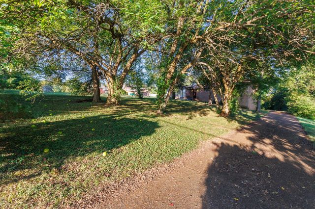 4368 Enchanted Cir, Nashville, TN 37218