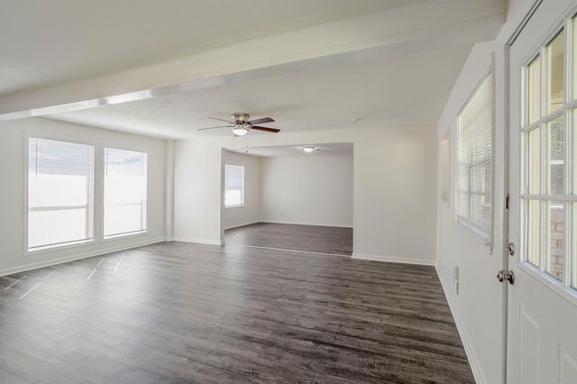 6434 Leader Street, Houston, TX 77074