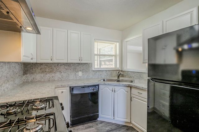 6434 Leader Street, Houston, TX 77074