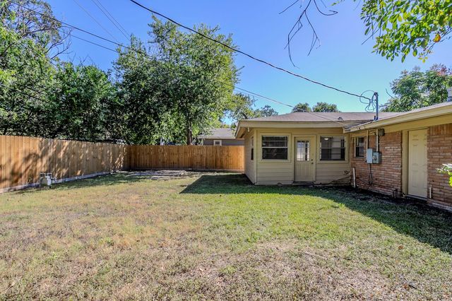 6434 Leader Street, Houston, TX 77074