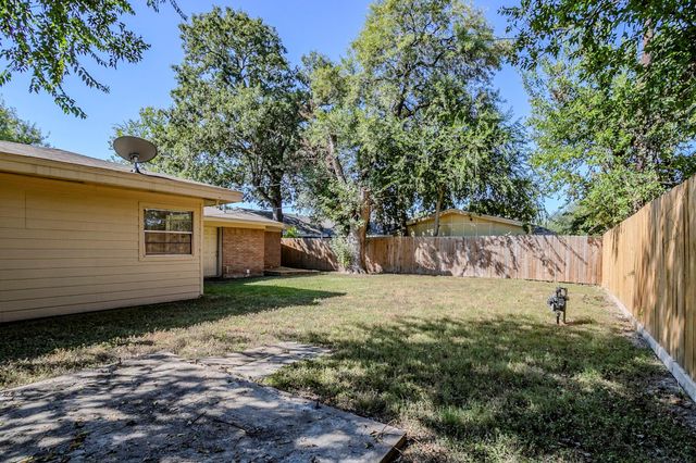 6434 Leader Street, Houston, TX 77074