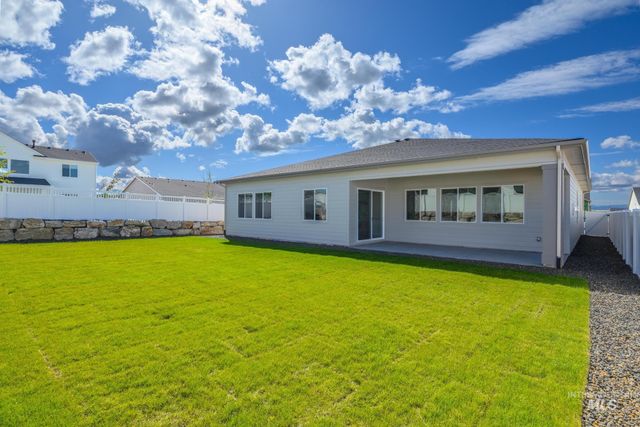 5503 Juliet Rose Ave, Caldwell, ID 83607