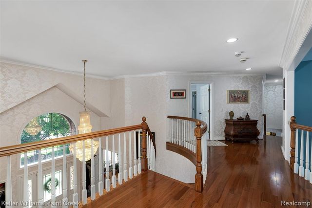 2036 Hickory Trail Drive, Rochester Hills, MI 48309