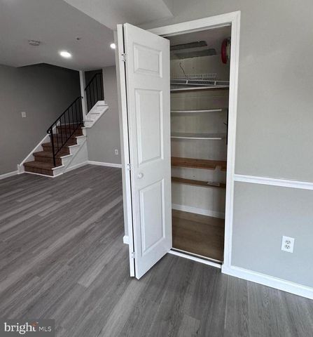 28 BIRCHWOOD CT, West Deptford, NJ 08066