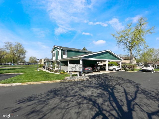 28 BIRCHWOOD CT, West Deptford, NJ 08066