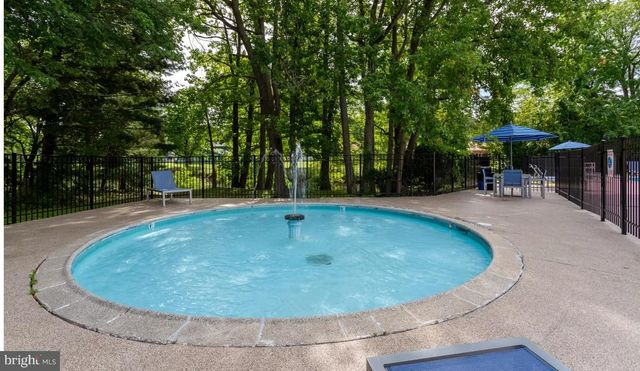 28 BIRCHWOOD CT, West Deptford, NJ 08066
