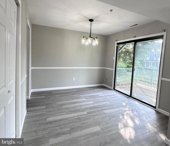 28 BIRCHWOOD CT, West Deptford, NJ 08066