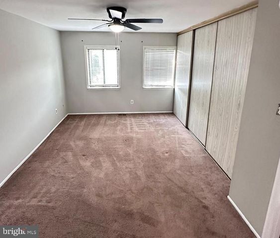 28 BIRCHWOOD CT, West Deptford, NJ 08066