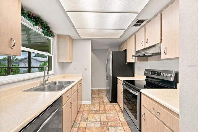 7316 HIGHLAND GROVE DRIVE, Lakeland, FL 33810