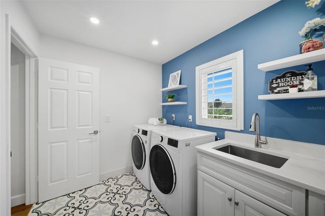 7501 WEEPING WILLOW BOULEVARD, Sarasota, FL 34241