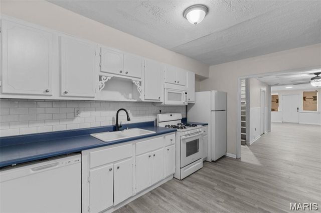 3205 Ivanhoe Avenue, St Louis, MO 63139