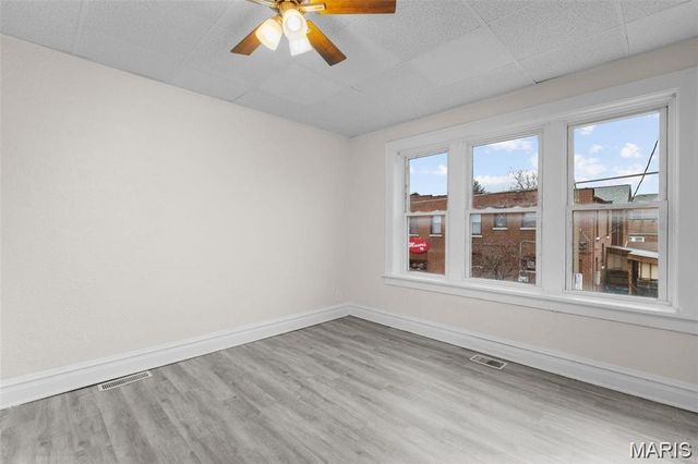 3205 Ivanhoe Avenue, St Louis, MO 63139