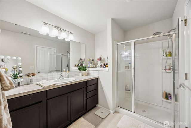 10501 190th Street E, Puyallup, WA 98374