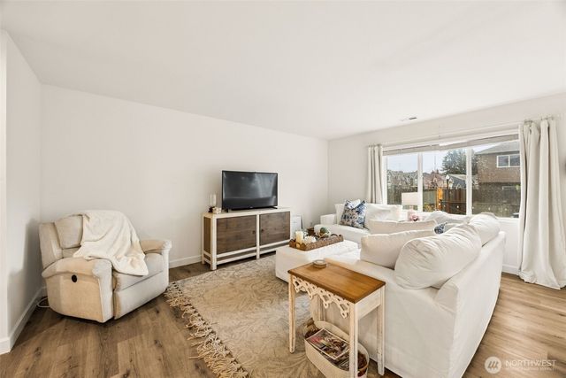 10501 190th Street E, Puyallup, WA 98374