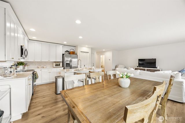 10501 190th Street E, Puyallup, WA 98374