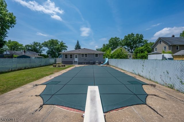 417 Linden Ave, Rahway City, NJ 07065