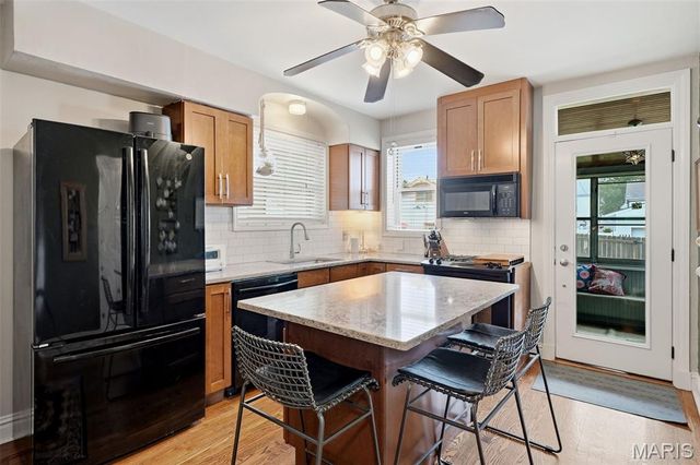 5239 Oleatha Avenue, St Louis, MO 63139