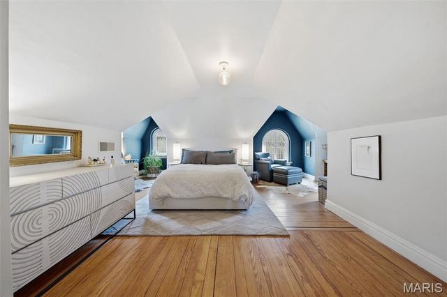 5239 Oleatha Avenue, St Louis, MO 63139