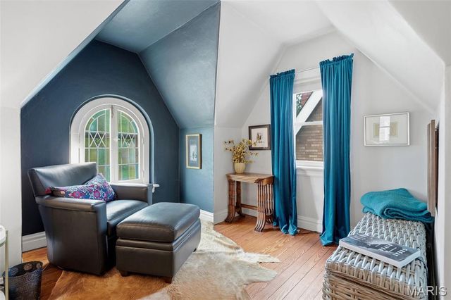 5239 Oleatha Avenue, St Louis, MO 63139