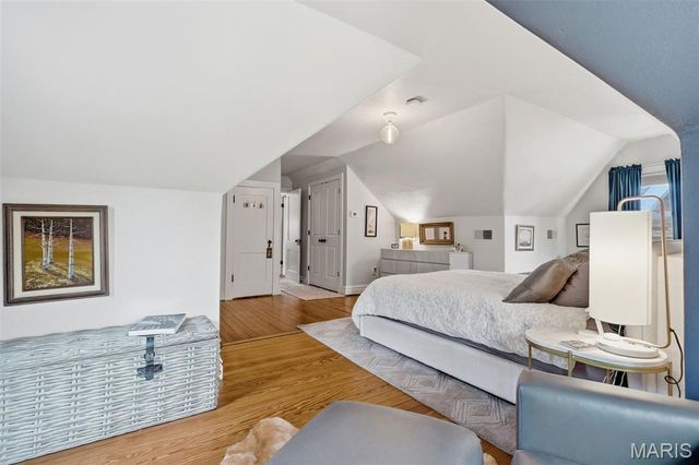 5239 Oleatha Avenue, St Louis, MO 63139