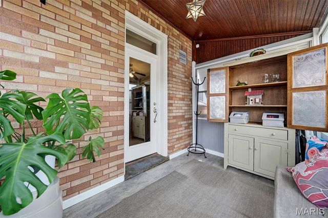 5239 Oleatha Avenue, St Louis, MO 63139