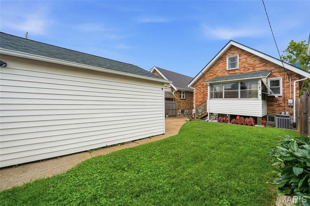 5239 Oleatha Avenue, St Louis, MO 63139