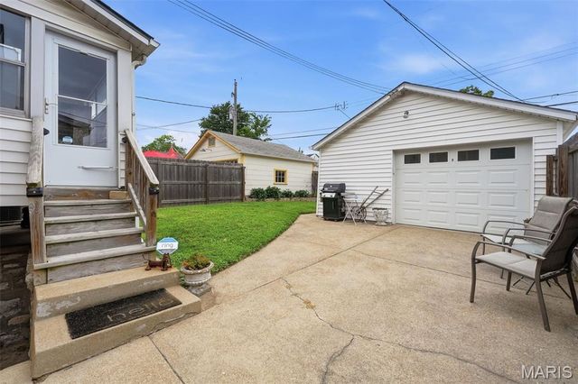 5239 Oleatha Avenue, St Louis, MO 63139