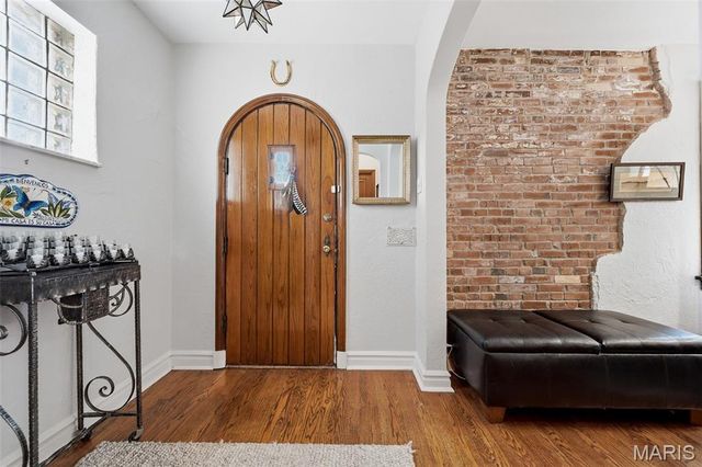 5239 Oleatha Avenue, St Louis, MO 63139