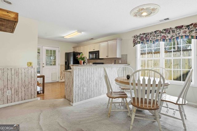 106 Northcutt Station Place, Acworth, GA 30101