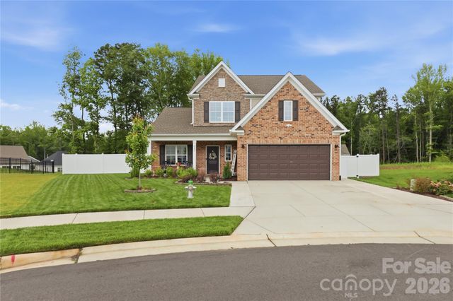 222 Moravian Court, Advance, NC 27006