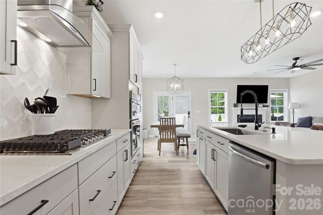 222 Moravian Court, Advance, NC 27006