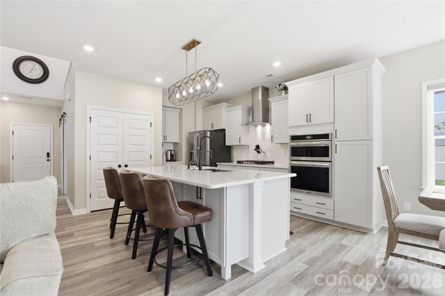 222 Moravian Court, Advance, NC 27006