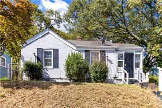 225 1st SW Street, Atlanta, GA 30314