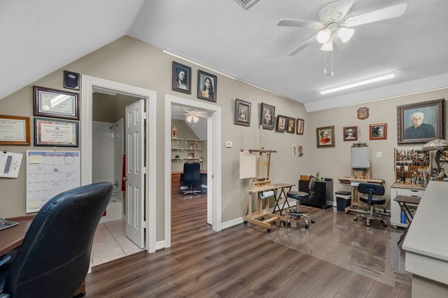 33 Winthrop Harbor N, Montgomery, TX 77356