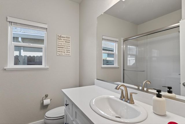 3494 Dutch Canyon Dr, Rocklin, CA 95765