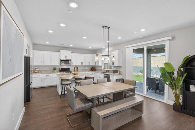 3494 Dutch Canyon Dr, Rocklin, CA 95765