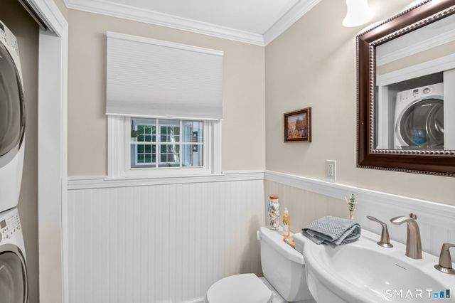 24 Valley View Drive, Simsbury, CT 06089