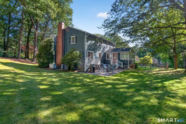 24 Valley View Drive, Simsbury, CT 06089