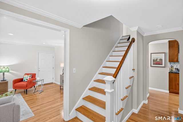 24 Valley View Drive, Simsbury, CT 06089