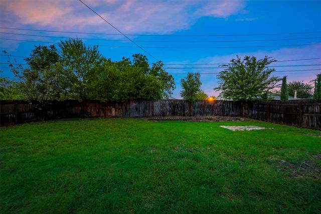 2315 Sunflower Drive, Arlington, TX 76014