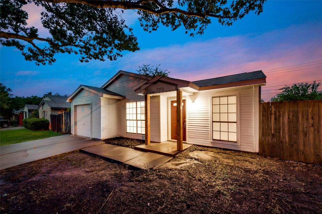 2315 Sunflower Drive, Arlington, TX 76014