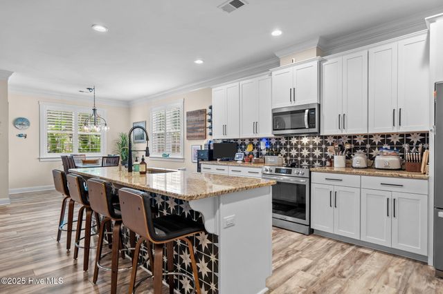 108 NE 17th Street, Oak Island, NC 28465