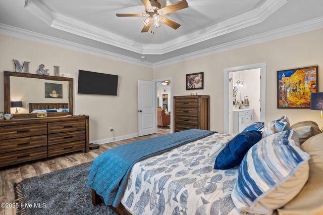 108 NE 17th Street, Oak Island, NC 28465