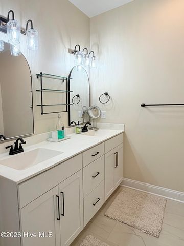 108 NE 17th Street, Oak Island, NC 28465