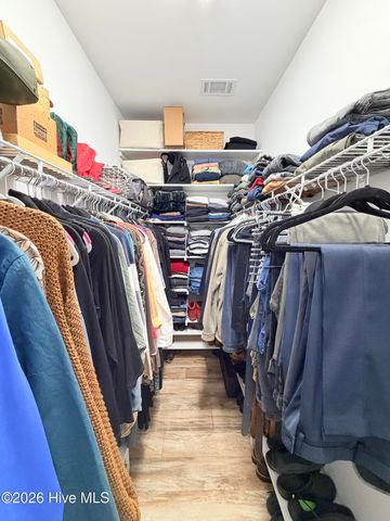 108 NE 17th Street, Oak Island, NC 28465