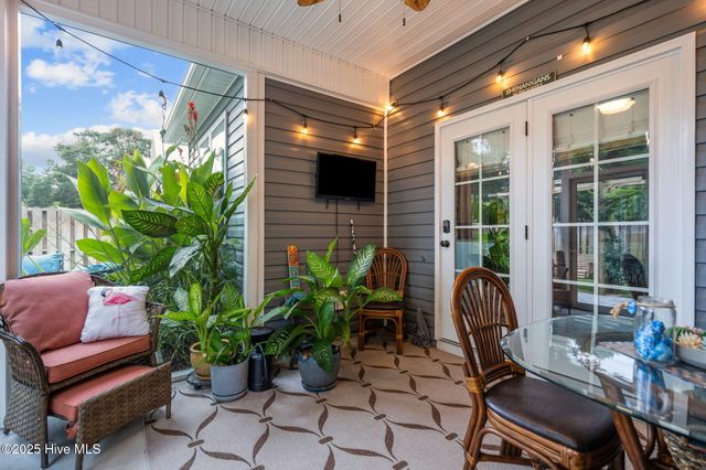 108 NE 17th Street, Oak Island, NC 28465