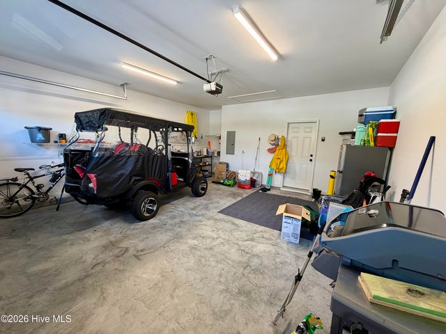 108 NE 17th Street, Oak Island, NC 28465